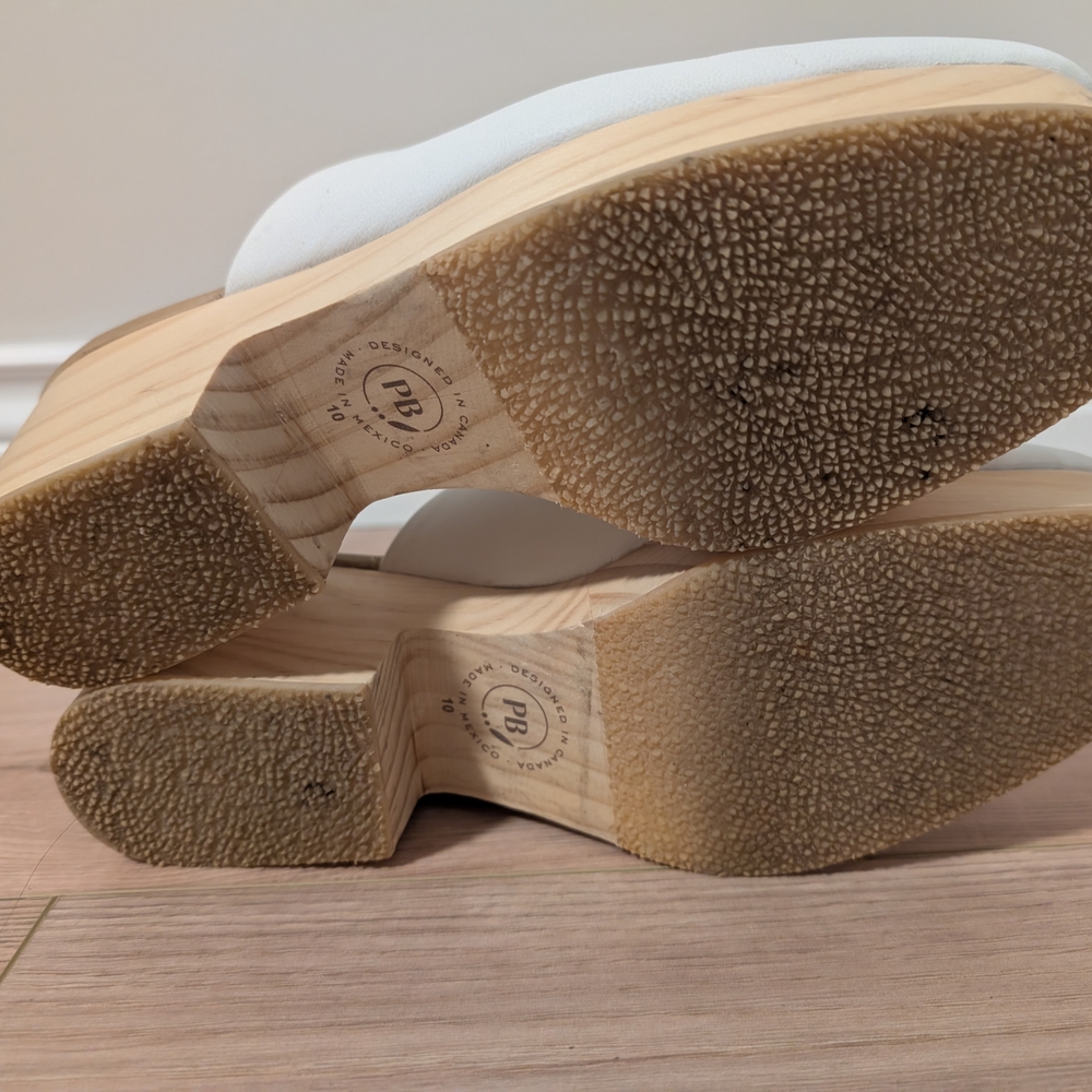 Poppy Barley limited edition The West Coast Clog in White - Picture 4 of 4